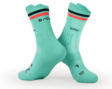 Load image into Gallery viewer, S/Co. Anti-Blister Crew Socks
