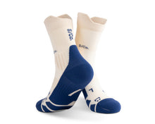 Load image into Gallery viewer, S/Co. Anti-Blister Crew Socks
